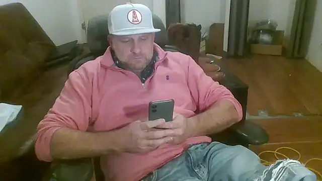 Snapshot of poundyouout69 chatting on February 2026 01:48:01 AM poundyouout69 online show from February 2026 01:48:01 AM