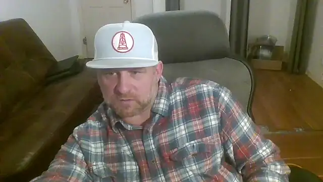 Snapshot of poundyouout69 chatting on February 2026 06:40:02 AM poundyouout69 online show from February 2026 06:40:02 AM