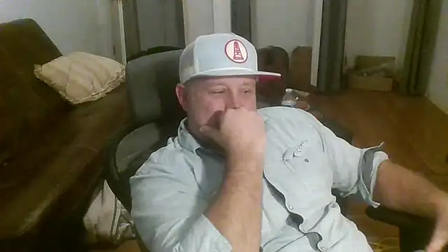 Snapshot of poundyouout69 chatting on February 2026 04:35:01 AM poundyouout69 online show from February 2026 04:35:01 AM