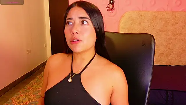 Susy thomson online show from October 2025 04:12:01 AM