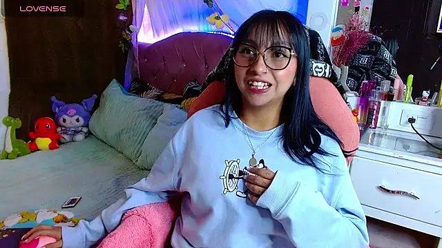 Littlerouse  online show from February 2025 10:47:02 PM