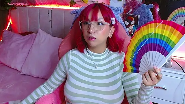 Littlerouse  online show from October 2025 05:04:01 AM