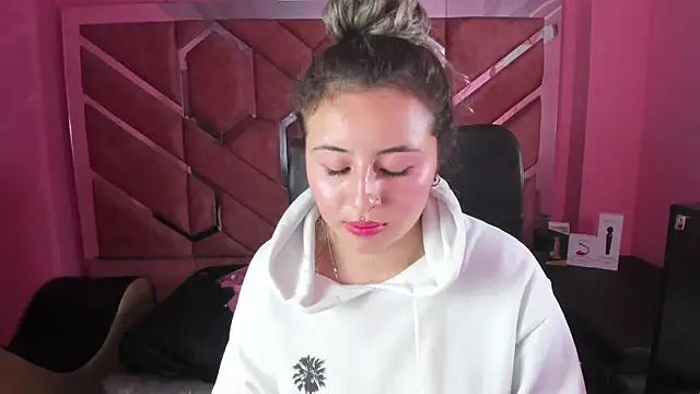 celeste blue69 online show from February 2025 05:46:01 AM