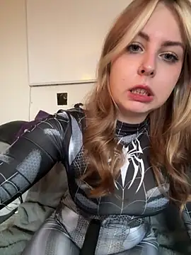 Livewithlucy online show from February 2025 12:28:01 PM