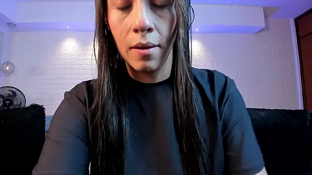 violet scott online show from September 2025 10:50:01 AM