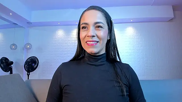 violet scott online show from October 2025 10:47:02 AM