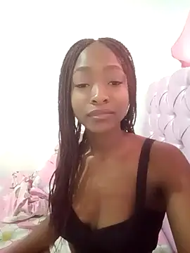 Snapshot of Nicole_Colette_ chatting on December 2024 12:38:01 PM Nicole Colette online show from December 2024 12:38:01 PM