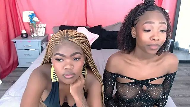 Snapshot of Nicole_Colette_ chatting on January 2025 12:16:02 PM Nicole Colette online show from January 2025 12:16:02 PM