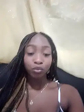 Snapshot of Nicole_Colette_ chatting on March 2025 10:20:02 PM Nicole Colette online show from March 2025 10:20:02 PM