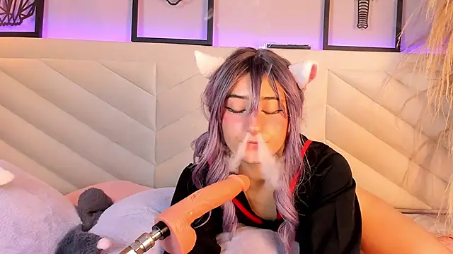 miia  baker online show from February 2025 06:15:02 PM