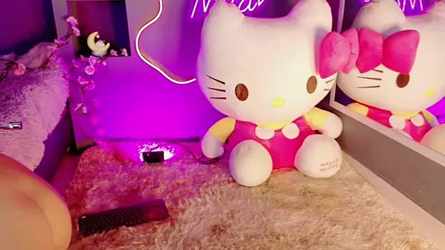 miia  baker online show from March 2026 12:09:01 PM