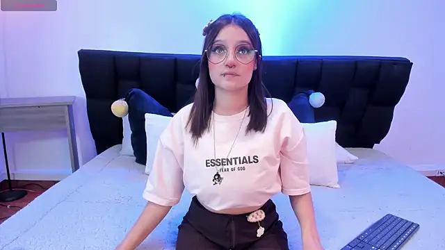 Elecktra sweet online show from February 2025 07:38:01 PM