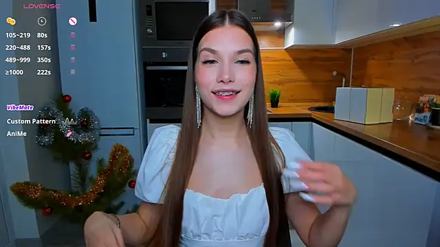 Snapshot of _Eva_Lee chatting on December 2024 06:02:02 PM Eva Lee online show from December 2024 06:02:02 PM