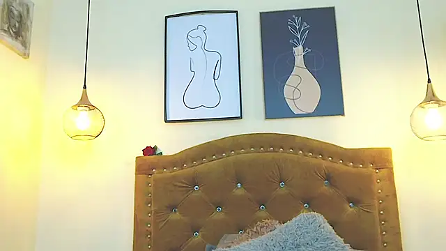 Snapshot of Shantal_Joness chatting on February 2026 01:13:02 AM Shantal Joness online show from February 2026 01:13:02 AM