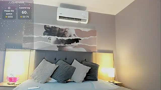 Aprillbrunette online show from October 2025 02:39:02 AM