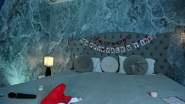 Aprillbrunette online show from February 2026 11:40:02 AM