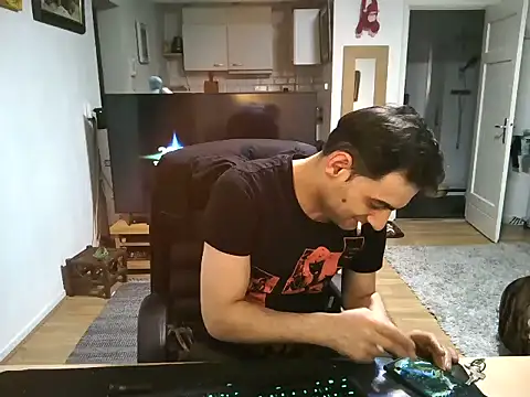 mihaimichael online show from March 2025 09:18:02 PM