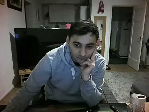 mihaimichael online show from March 2025 11:39:02 PM