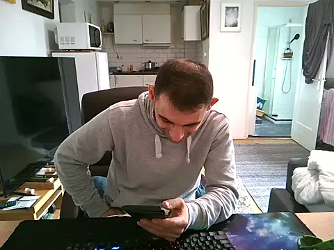 mihaimichael online show from September 2025 01:32:01 PM