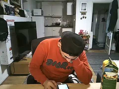 mihaimichael online show from October 2025 02:56:01 AM