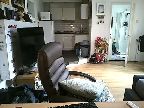 mihaimichael online show from November 2025 12:16:02 PM