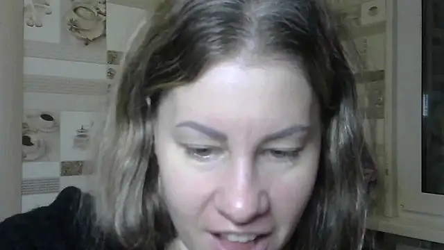 Snapshot of TherestlessKitty chatting on December 2024 10:09:02 PM TherestlessKitty online show from December 2024 10:09:02 PM