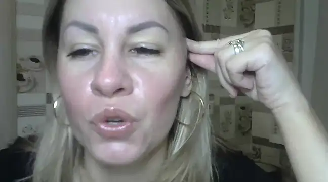 Snapshot of TherestlessKitty chatting on January 2025 07:57:01 AM TherestlessKitty online show from January 2025 07:57:01 AM