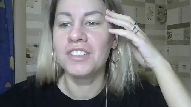 Snapshot of TherestlessKitty chatting on January 2025 07:57:01 AM TherestlessKitty online show from January 2025 07:57:01 AM