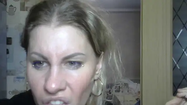 Snapshot of TherestlessKitty chatting on February 2025 12:17:02 PM TherestlessKitty online show from February 2025 12:17:02 PM