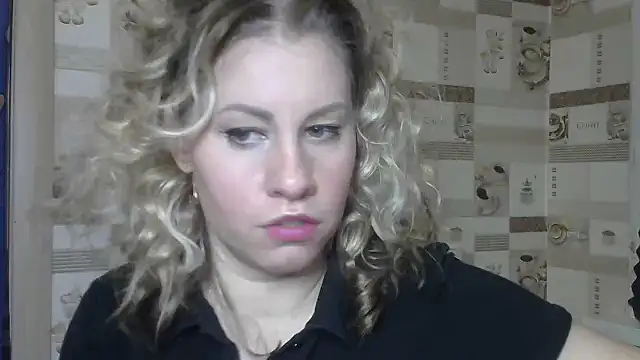 Snapshot of TherestlessKitty chatting on March 2025 05:53:01 AM TherestlessKitty online show from March 2025 05:53:01 AM