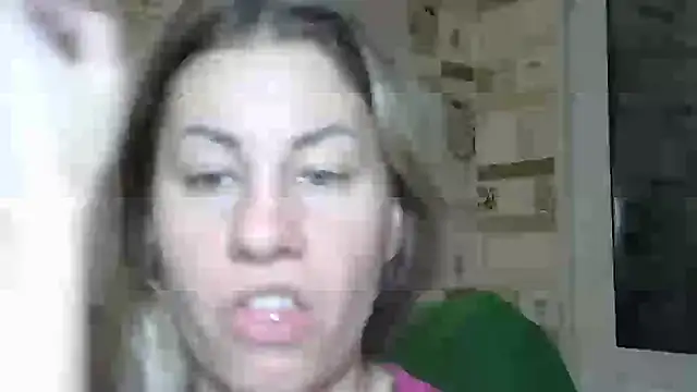 Snapshot of TherestlessKitty chatting on September 2025 08:13:02 PM TherestlessKitty online show from September 2025 08:13:02 PM