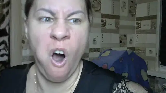 Snapshot of TherestlessKitty chatting on November 2025 10:19:02 PM TherestlessKitty online show from November 2025 10:19:02 PM