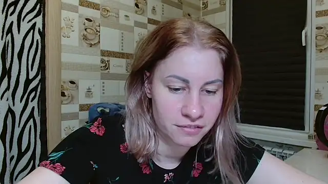 Snapshot of TherestlessKitty chatting on May 2026 10:18:01 PM TherestlessKitty online show from May 2026 10:18:01 PM
