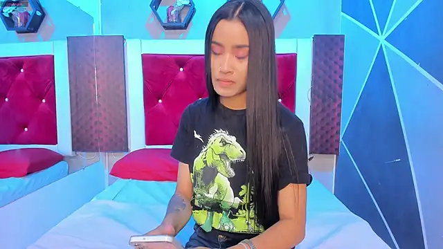 Karoll014 online show from October 2025 11:27:02 AM