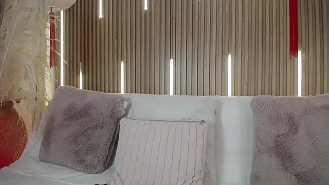 Tayzon Foxxx online show from March 2026 08:48:01 PM