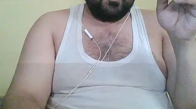 Snapshot of ARYANAVAILABLE chatting on March 2025 11:05:01 AM ARYANAVAILABLE online show from March 2025 11:05:01 AM