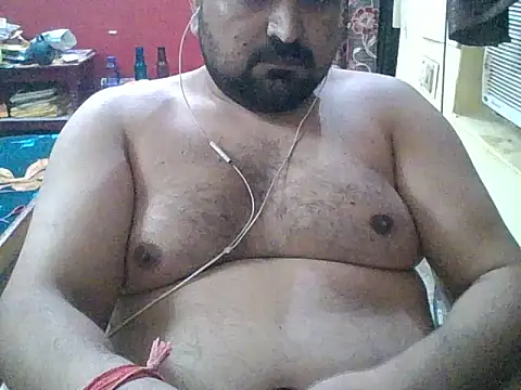 Snapshot of ARYANAVAILABLE chatting on October 2025 11:07:01 PM ARYANAVAILABLE online show from October 2025 11:07:01 PM