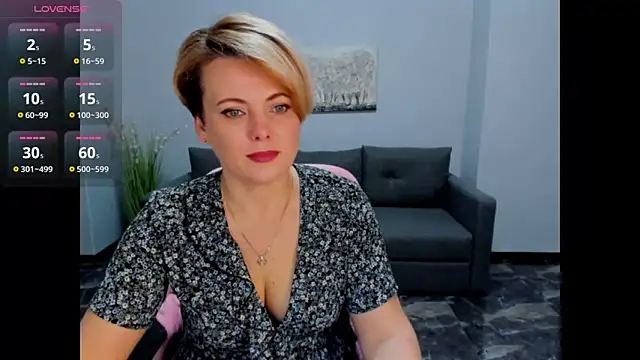 Julia Wilsone online show from March 2025 06:37:02 AM