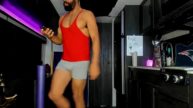 Snapshot of DirtyDrizzy chatting on February 2026 02:43:01 AM DirtyDrizzy online show from February 2026 02:43:01 AM