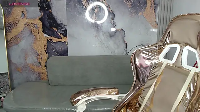 Cristal v 1 online show from March 2025 03:04:02 AM