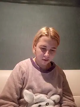 Gussie Bridie online show from January 2025 03:01:01 PM