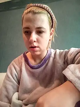 Gussie Bridie online show from February 2025 07:39:02 AM