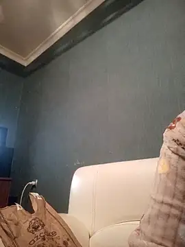 Gussie Bridie online show from March 2025 02:53:02 PM