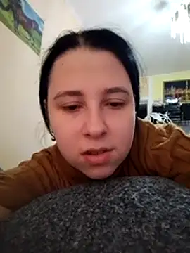 Gussie Bridie online show from October 2025 04:35:02 AM