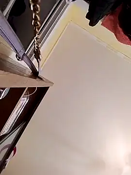 Gussie Bridie online show from November 2025 04:46:01 AM