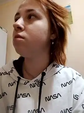 Gussie Bridie online show from November 2025 09:19:02 AM