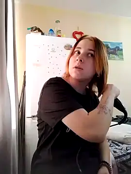 Gussie Bridie online show from November 2025 05:02:02 AM