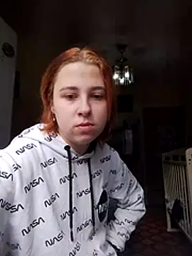 Gussie Bridie online show from November 2025 06:02:02 AM