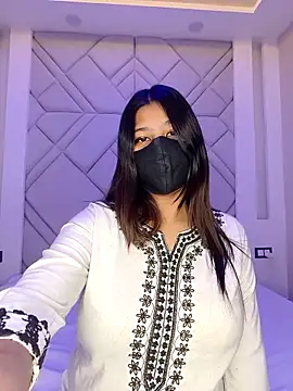 GFndBF online show from November 2025 03:23:01 PM