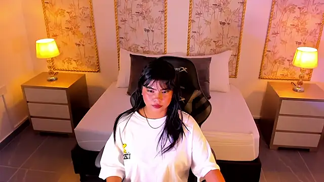 nicky peyton online show from September 2025 02:36:02 AM